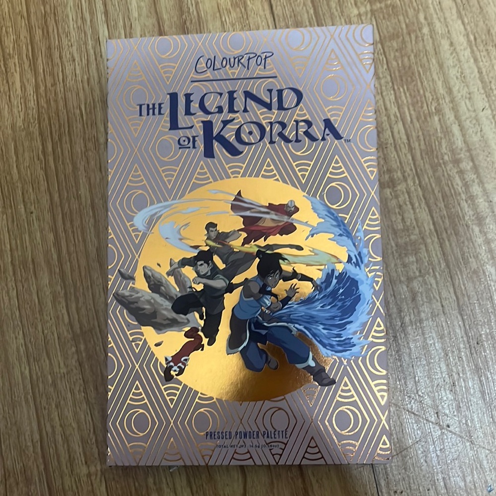 Colourpop x legend of Korea palette